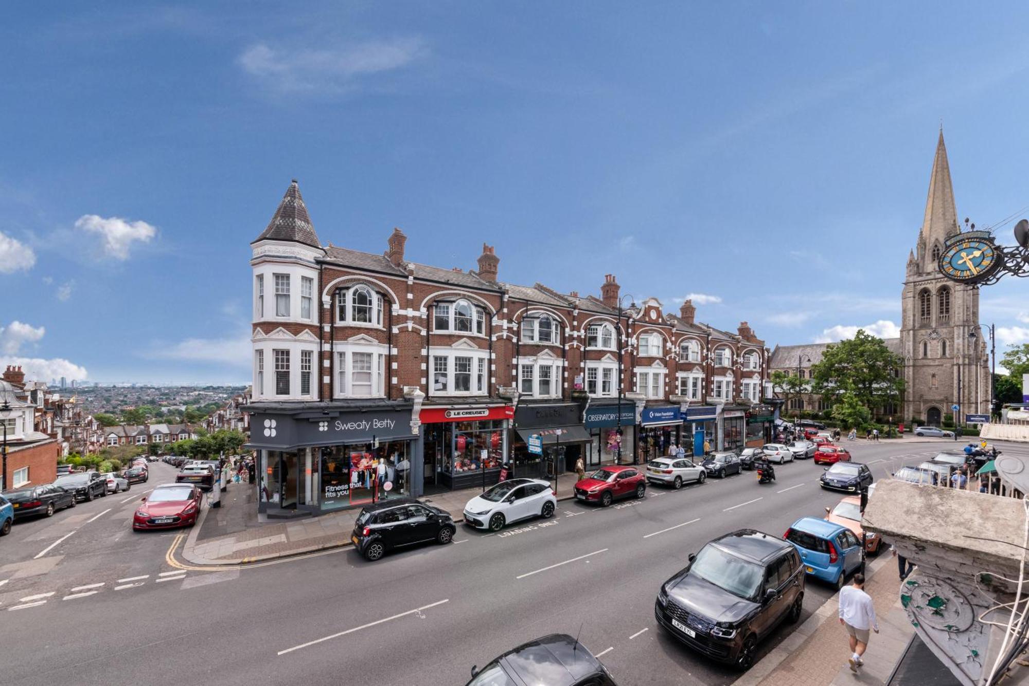 One Bedroom Muswell Hill - First Floor * London
